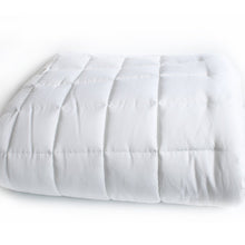 Load image into Gallery viewer, Berkshire Lite Luxe comforter king